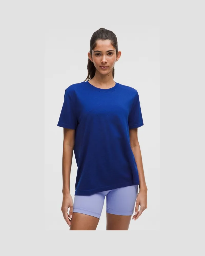 LULULEMON Swiftly Relaxed Kurzarmshirt e Passform für Frauen – Größe in Deep Sea Blue Deep