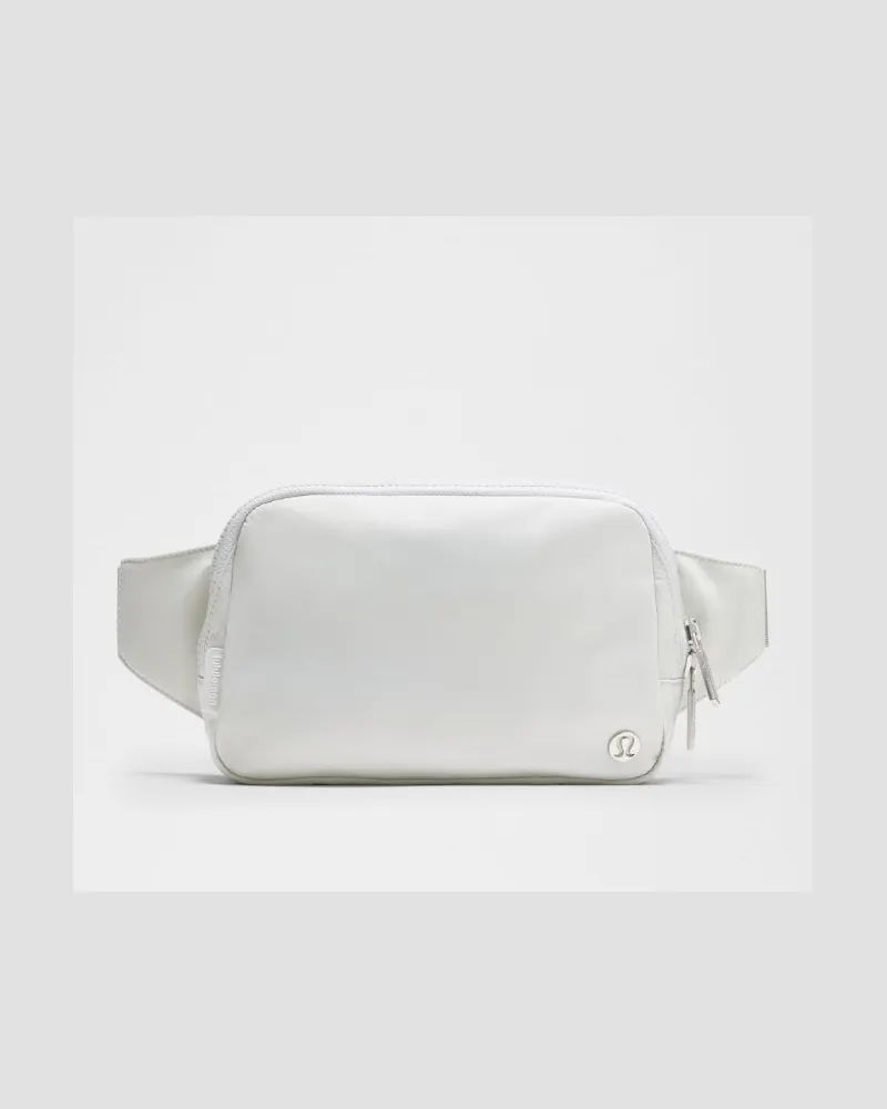 LULULEMON Everywhere Gürteltasche Groß Größe in Vapor Vapor