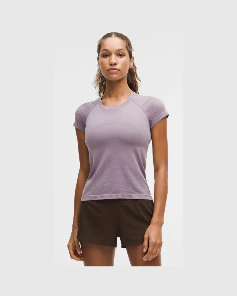 LULULEMON Swiftly Tech Kurzarmshirt 2.0 Taillenlänge für Frauen – Größe in Lotus Lavender Lotus