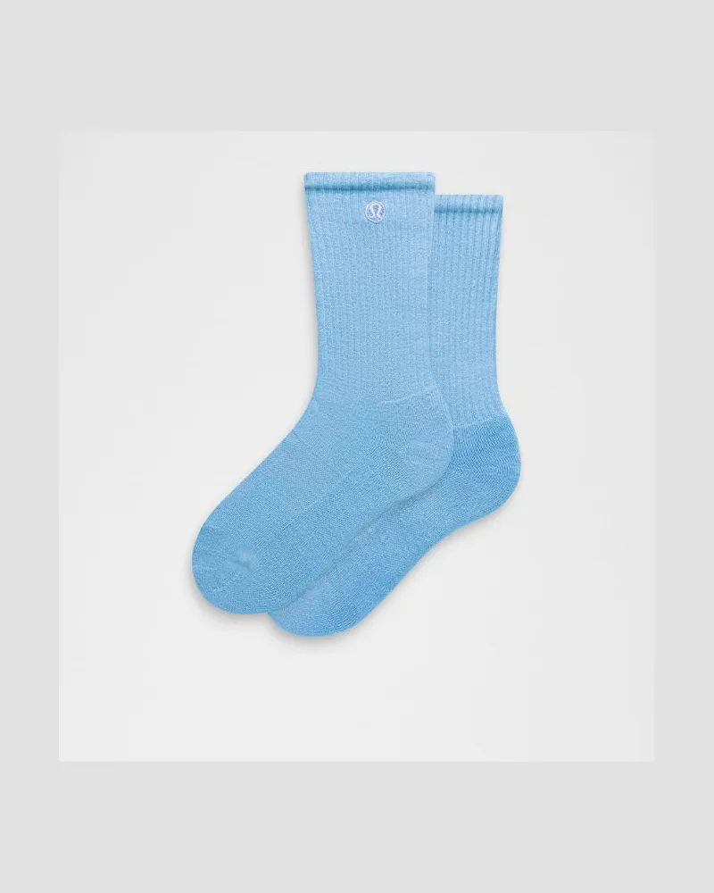 LULULEMON Daily Essential Crew-Socken Unisex – Größe in Dreamy Blue Dreamy