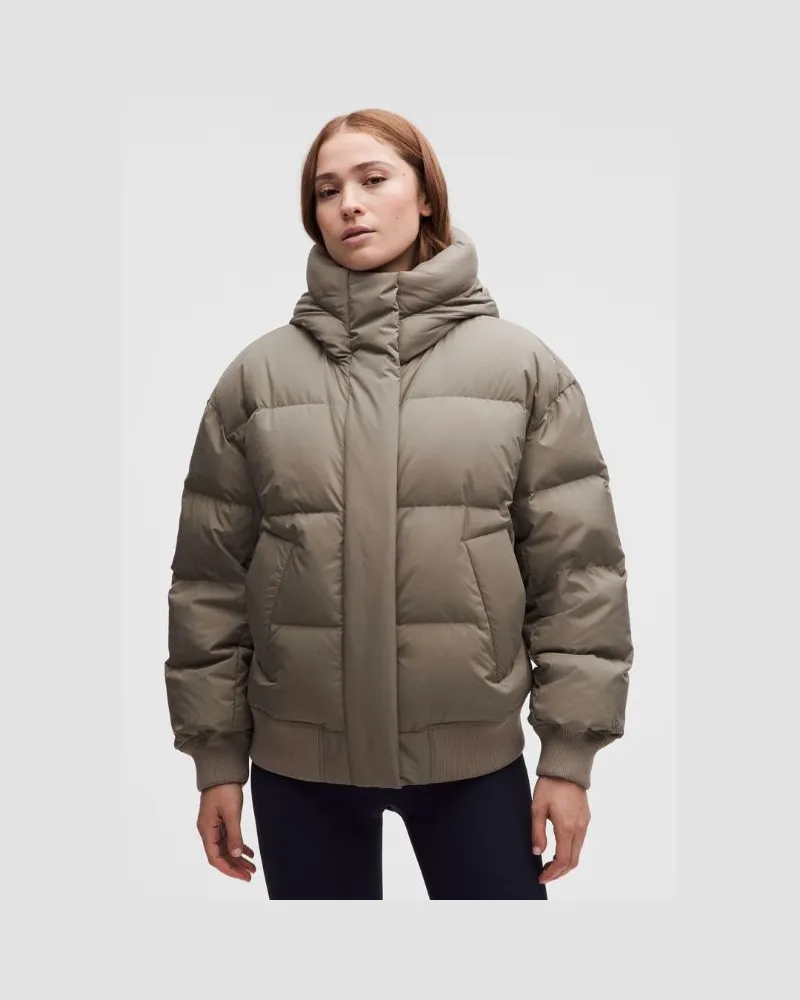 LULULEMON Puffer-Bomberhoodie für Frauen – Größe in Cypress Forest Cypress