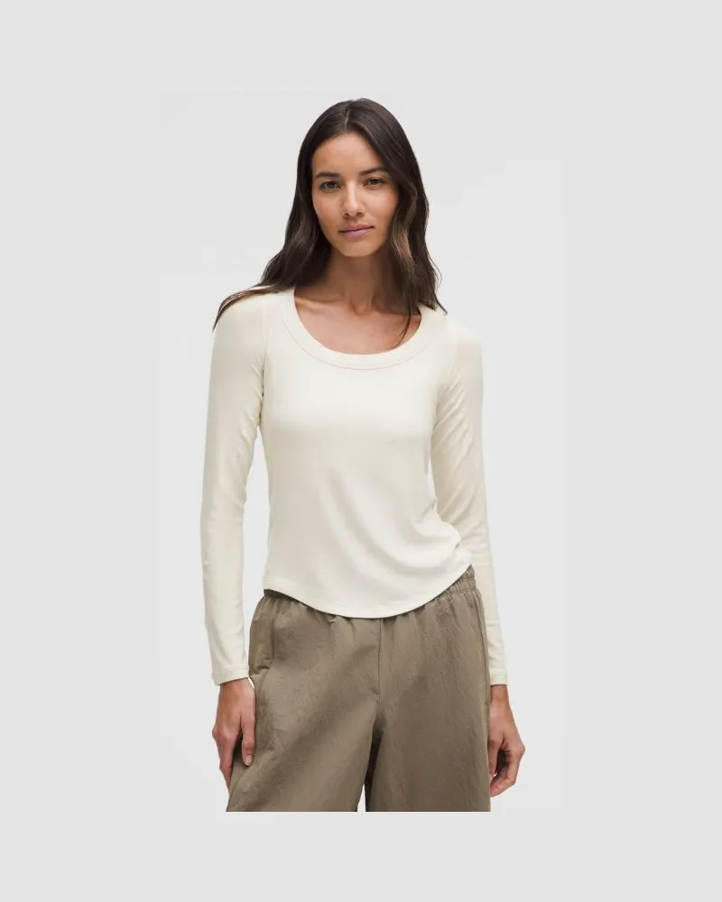 LULULEMON Hold Tight Langarmshirt mit U-Ausschnitt für Frauen – Größe in Light Ivory Light