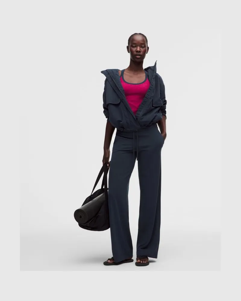 LULULEMON Groove Hose mit hohem Bund und weitem Bein Normale Länge für Frauen – Größe in True Navy True