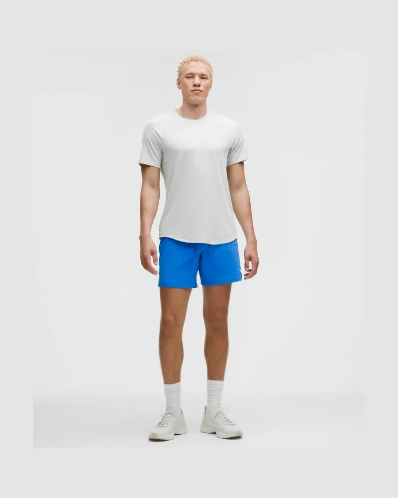 LULULEMON License to Train Shorts ohne Liner für Männer – 18 cm – Größe in Cornflower Cornflower