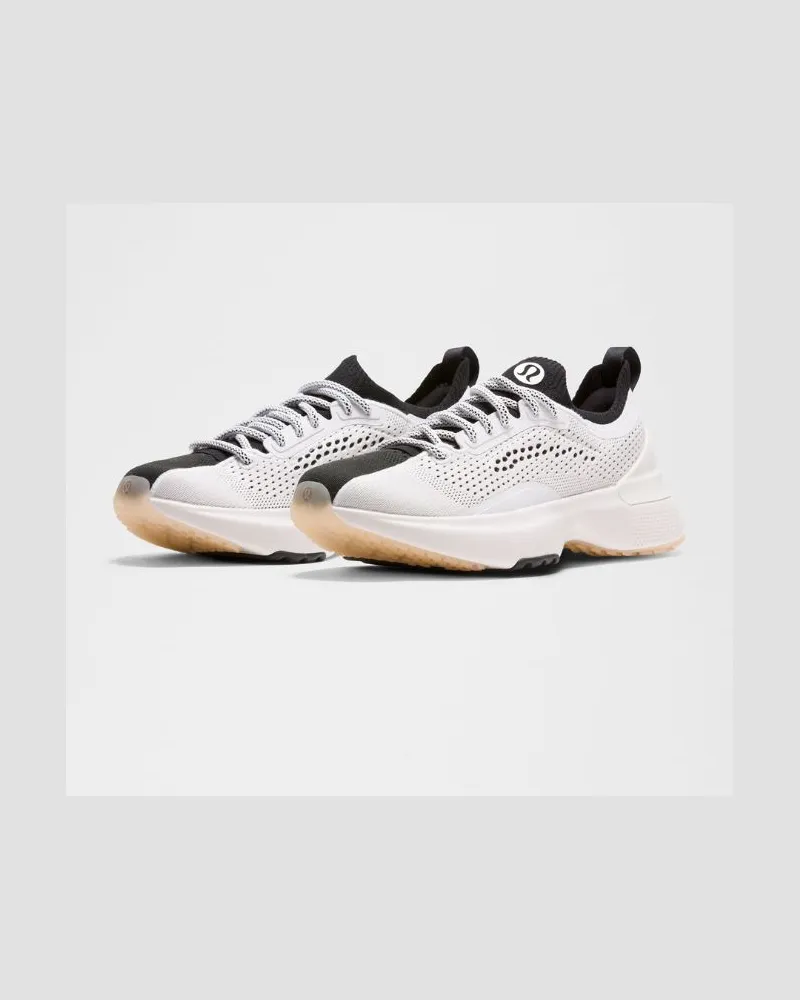 LULULEMON Chargefeel 3 Fitnessschuh für Frauen – Größe in White/Black White