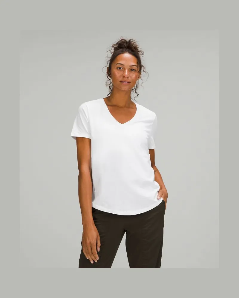 LULULEMON Love T-Shirt mit V-Ausschnitt für Frauen – Größe in White White