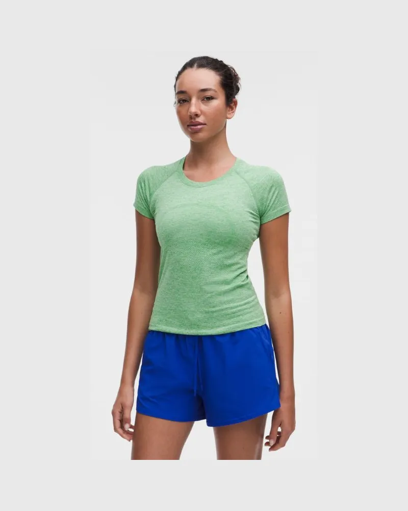 LULULEMON Swiftly Tech Kurzarmshirt 2.0 Taillenlänge für Frauen – Größe in Chameleon/Light Ivory Chameleon