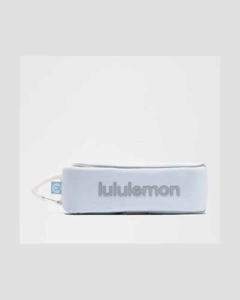 LULULEMON Anklippbares Nano-Täschchen in Starch Blue/Light Ivory Starch
