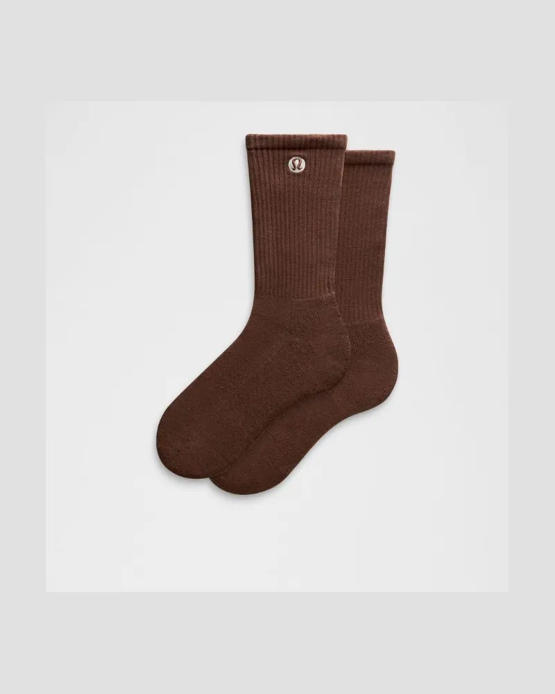 LULULEMON Daily Essential Crew-Socken Unisex – Größe in Lava Cake Lava