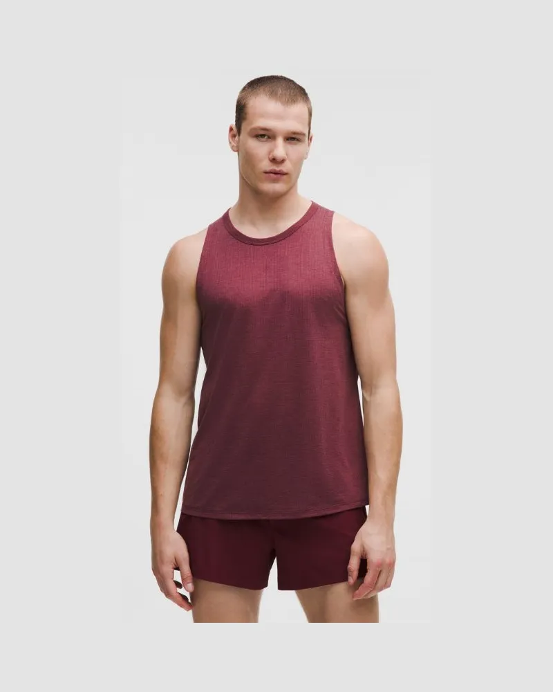 LULULEMON Mile Maker Run Crew Leichtes Tanktop für Männer – Größe in Heathered Burgundy Bay Heathered