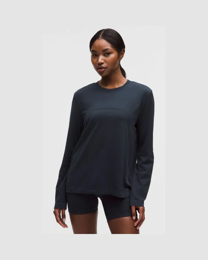 LULULEMON Swiftly Relaxed Langarmshirt e Passform für Frauen – Größe in True Navy True