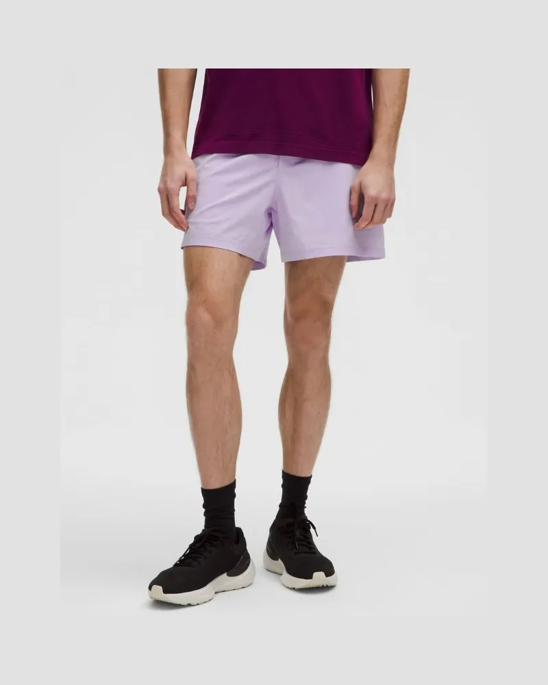 LULULEMON Pace Breaker Shorts mit Liner für Männer – 13 cm – Größe in Lavender Frost Lavender
