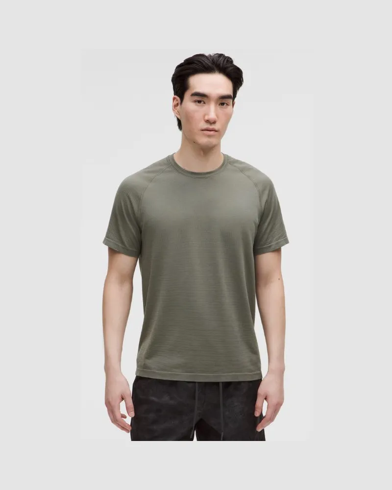 LULULEMON Metal Vent Tech T-Shirt für Männer – Größe in Grey Sage Grey