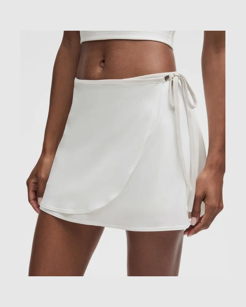 LULULEMON Tennisrock mit Wrap-Front und mittelhohem Bund für Frauen – Größe in White/Vapor White