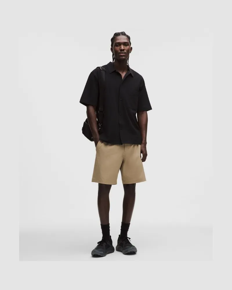 LULULEMON Zero Tucks Shorts im Relaxed Fit für Männer – 20 cm – Khaki – Größe Oakwood