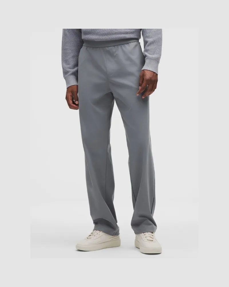 LULULEMON Daydrift Hose im Classic Fit Normale Länge für Männer – Größe in Solar Grey Solar