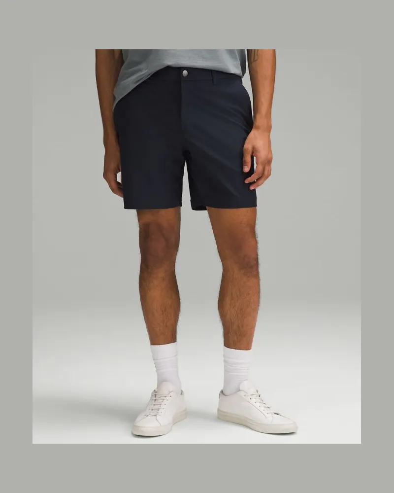 LULULEMON ABC Shorts im Classic Fit Warpstreme für Männer – 18 cm – Größe in True Navy True