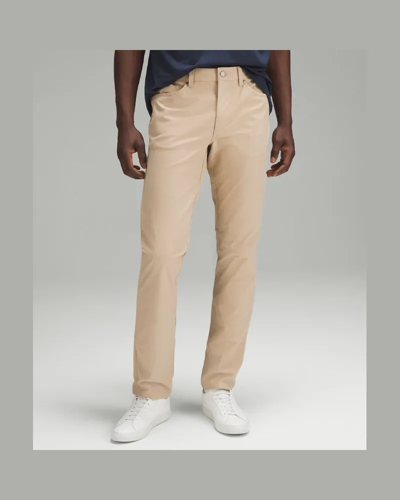 LULULEMON ABC Hose im Classic Fit mit 5 Taschen Utilitech für Männer – 86 cm – Khaki – Größe Trench