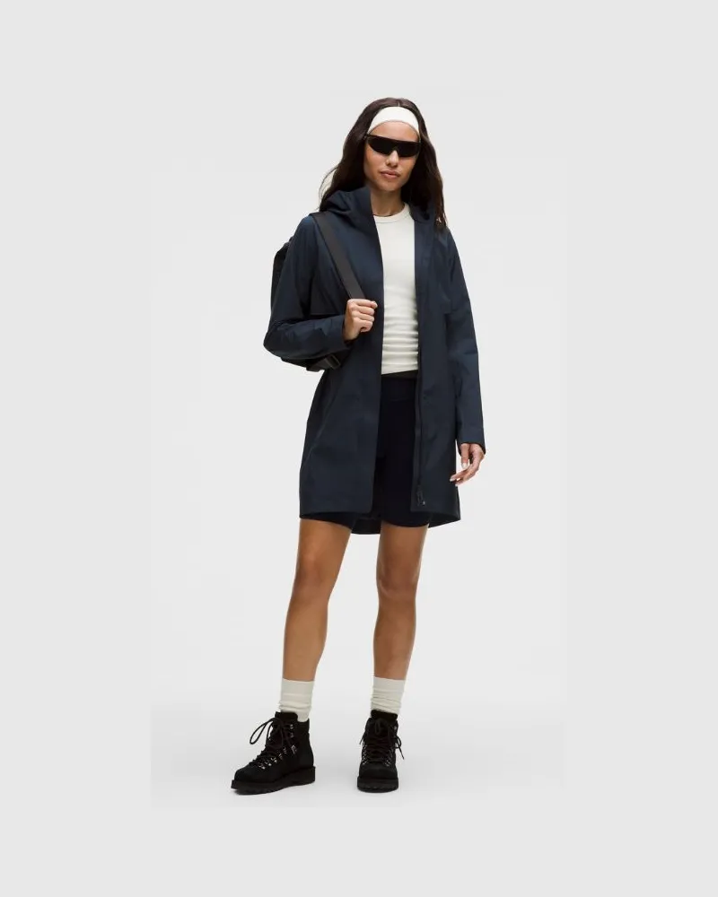 LULULEMON Rain Rebel Jacke für Frauen – Größe in True Navy True