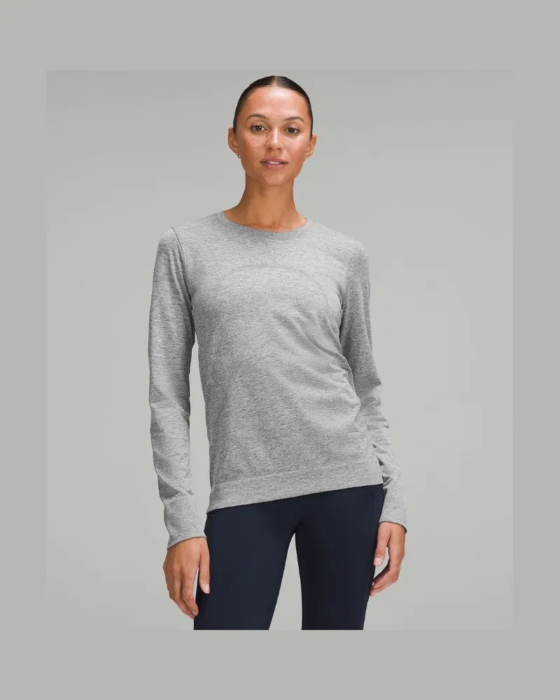 LULULEMON Swiftly Langarmshirt im Relaxed Fit Hüftlänge für Frauen – Größe in Slate/White Slate