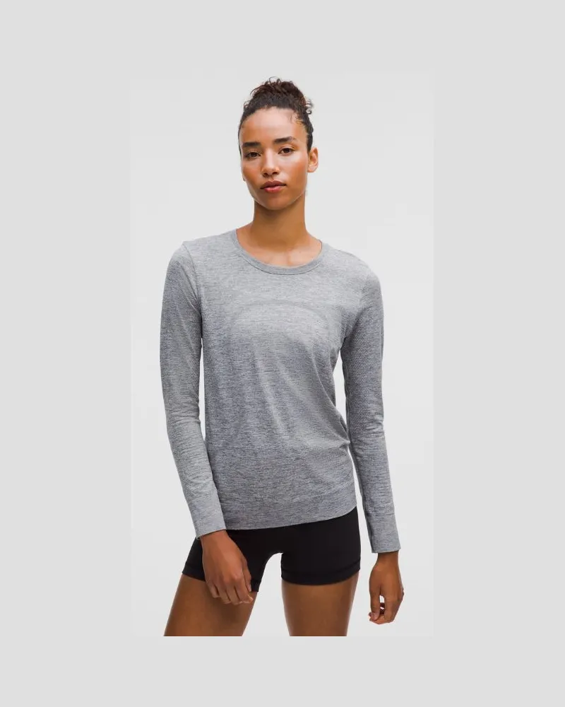 LULULEMON Swiftly Langarmshirt im Relaxed Fit Hüftlänge für Frauen – Größe in Slate/White Slate