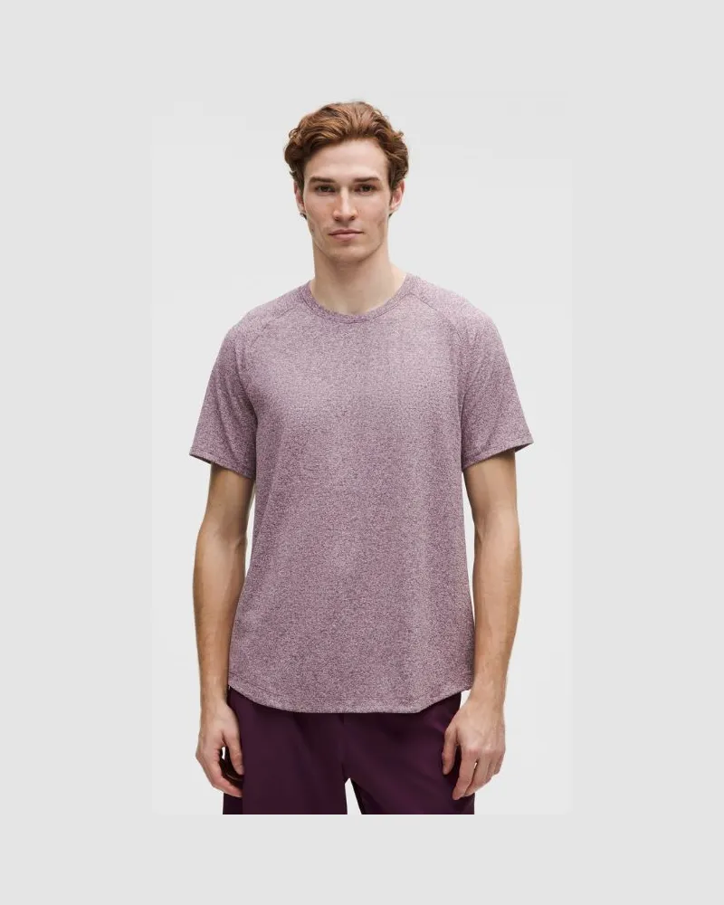 LULULEMON License to Train Kurzarmshirt für Männer – Größe in Heathered Plum Heathered