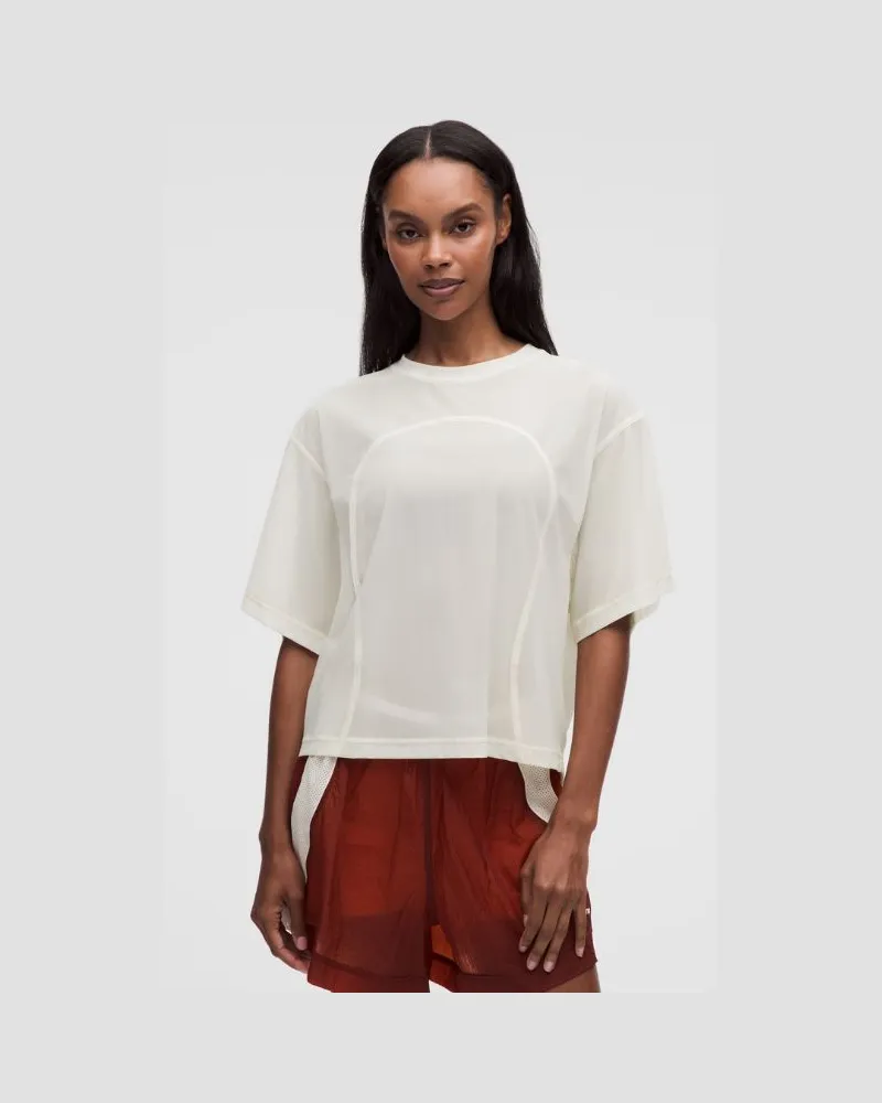 LULULEMON Dehnbares -T-Shirt im Relaxed Fit für Frauen – Größe in Light Ivory Light