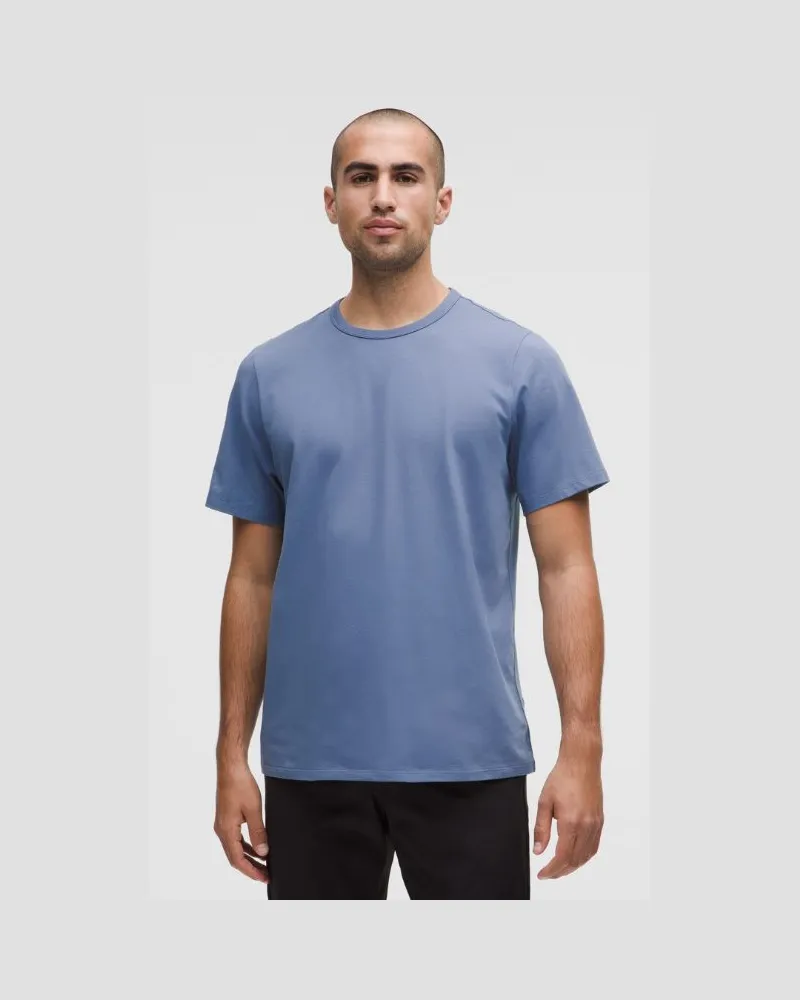 LULULEMON T-Shirt aus Bio- im Classic Fit für Männer – Größe in Washed Denim Washed