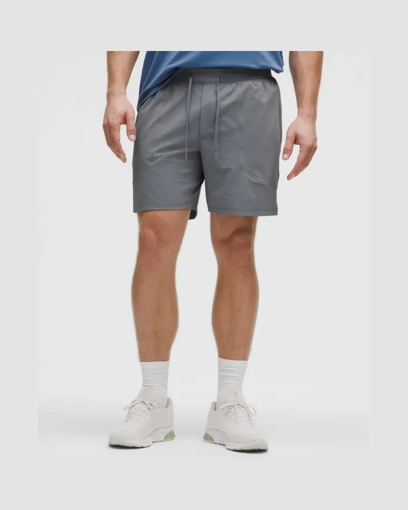 LULULEMON License to Train Shorts ohne Liner für Männer – 18 cm – Größe in Solar Grey Solar
