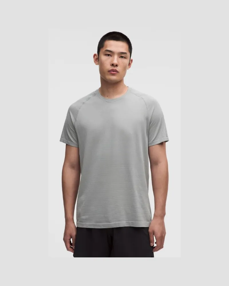 LULULEMON Metal Vent Tech T-Shirt für Männer – Größe in Feather Grey Feather