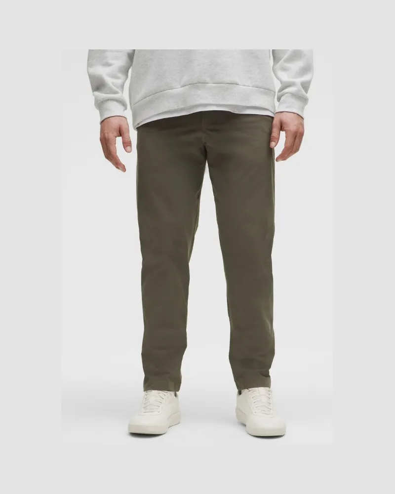 LULULEMON ABC Chinohose im Classic Fit Stretch- VersaTwill Army