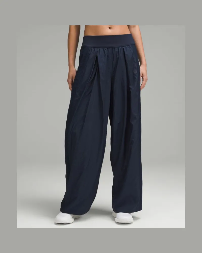 LULULEMON Leichte Tennishose mit mittelhohem Bund Volle Länge für Frauen – Größe in True Navy True