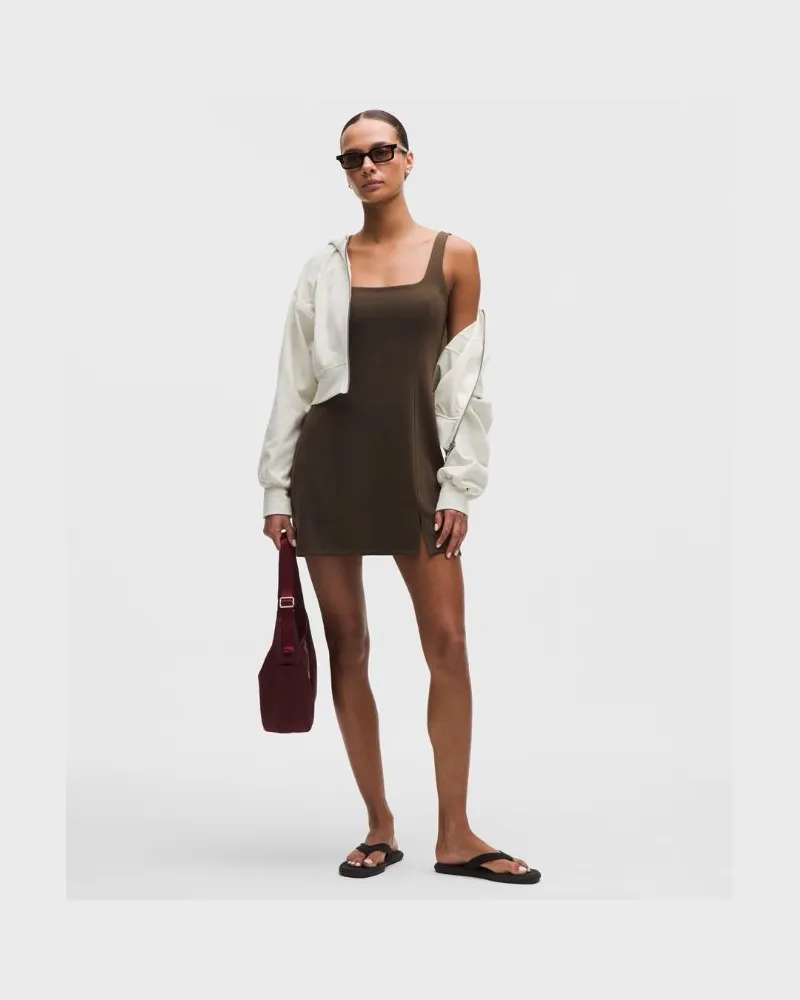 LULULEMON Wunder Under Kleid Leichter Halt für A/B-Cups für Frauen – Größe in Walnut Crunch Walnut