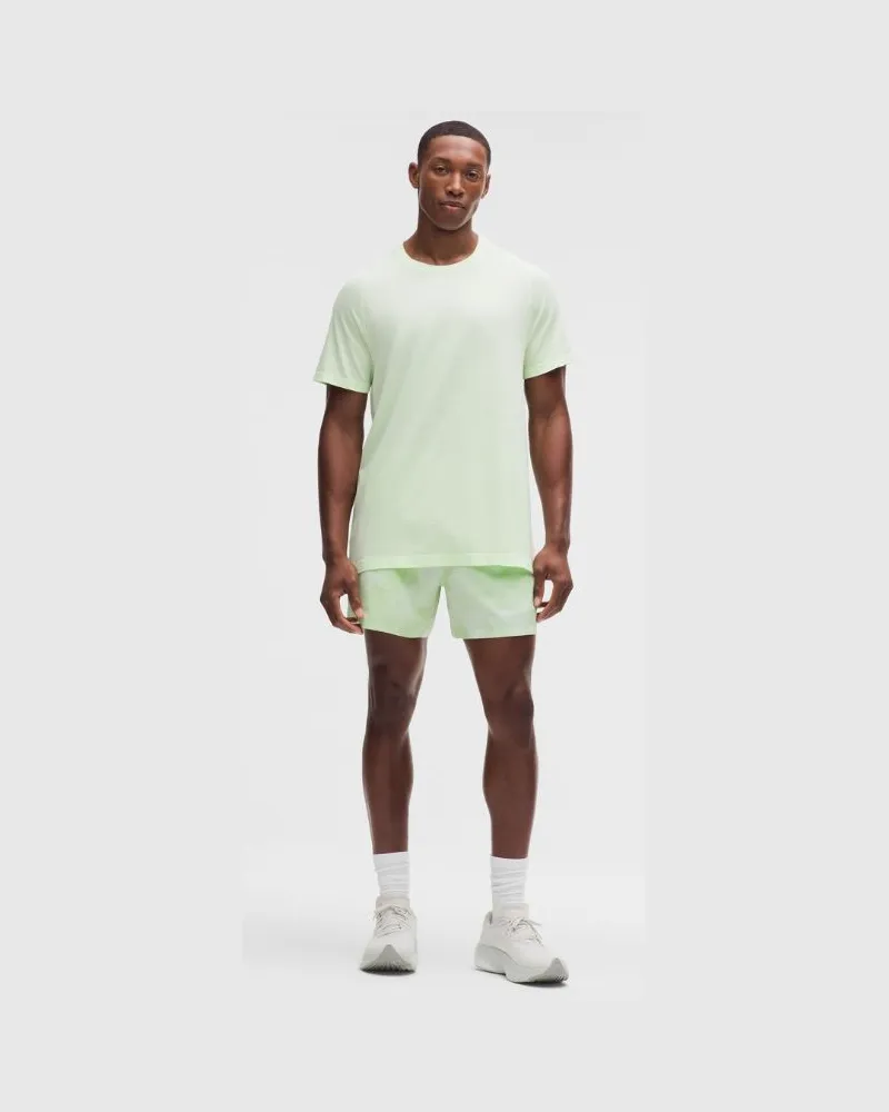 LULULEMON Pace Breaker Shorts ohne Liner für Männer – 13 cm – Größe in Smoothie Print Matcha Multi Smoothie