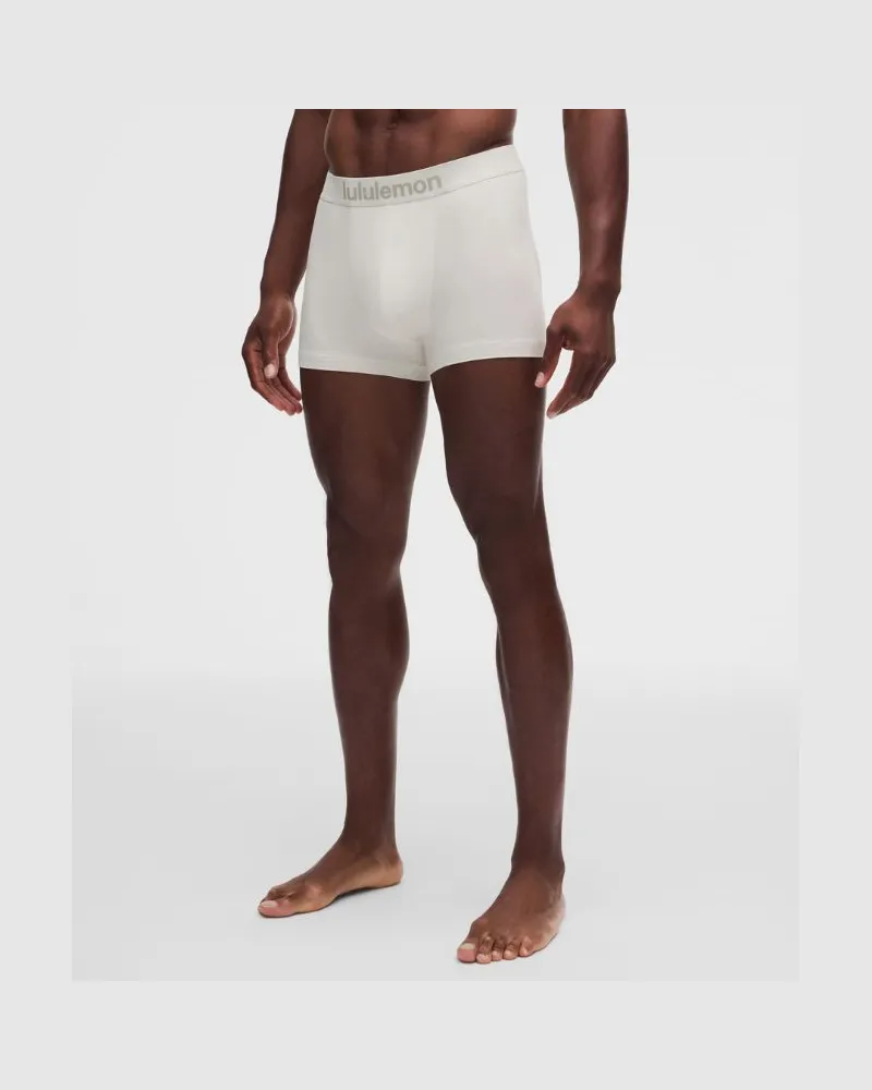 LULULEMON Always In Motion Boxershorts für Männer – 8 cm – Größe in Bone Bone