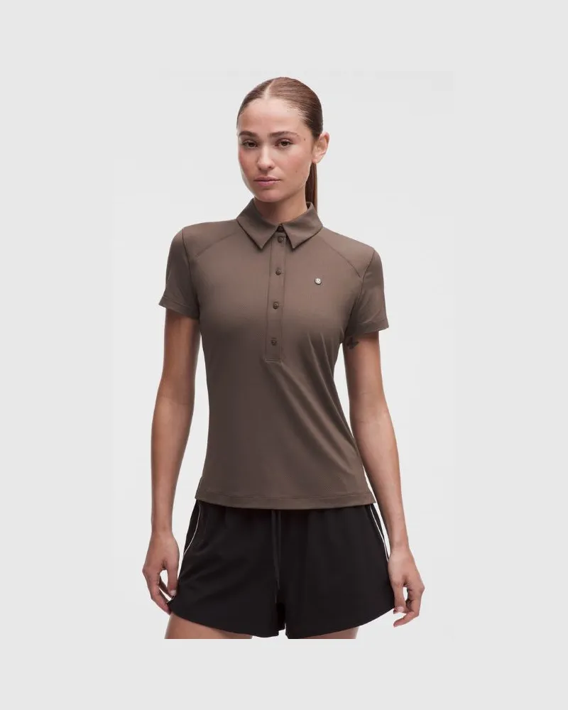 LULULEMON Schnelltrocknendes Kurzarm-Poloshirt mit geradem Saum Logo für Frauen – Größe in Pinecone Pinecone