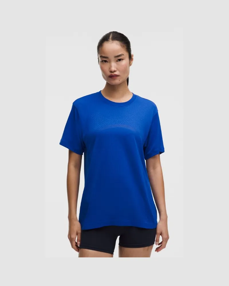 LULULEMON Swiftly Kurzarmshirt im Relaxed Fit in Hüftlänge Logo für Frauen – Größe in Beach Ball Blue Beach