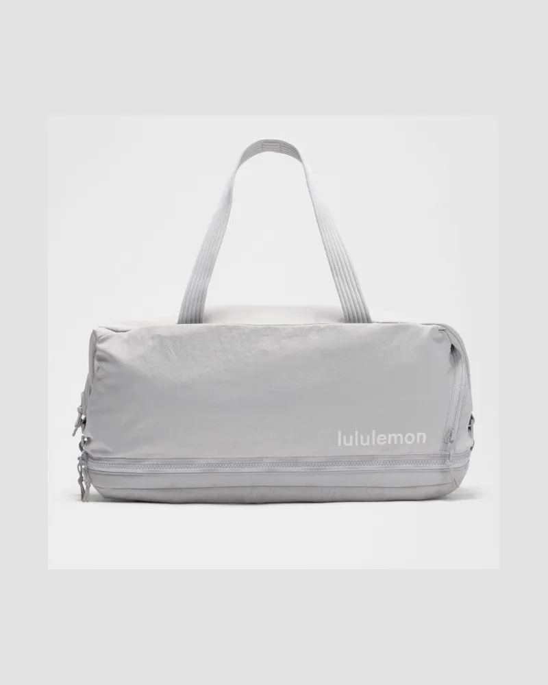 LULULEMON 3-in-1 Gym Duffle Bag Größe in Silver Drop Silver