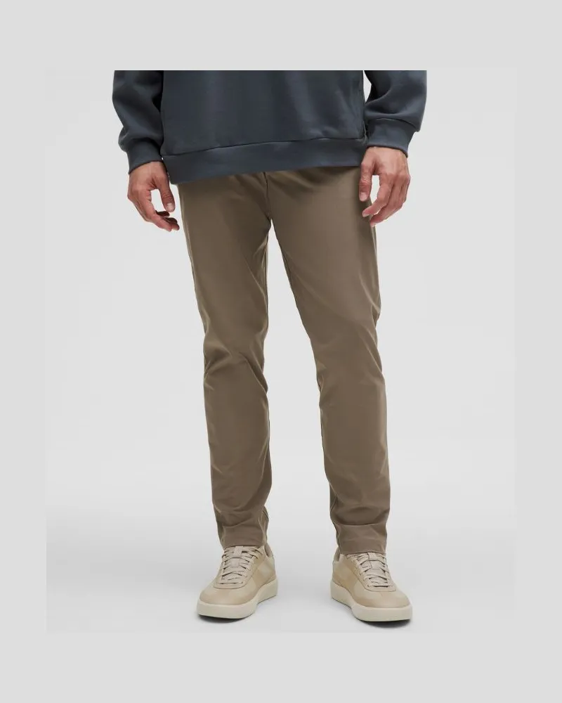 LULULEMON ABC Hose im Slim Fit mit 5 Taschen Warpstreme für Männer – 76 cm – Größe in Nomad Nomad