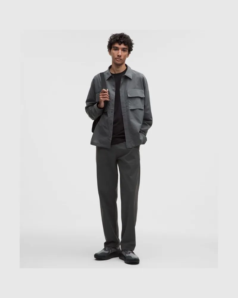 LULULEMON Daydrift-Hose im Classic Fit Standard für Männer – Größe in Graphite Grey Graphite