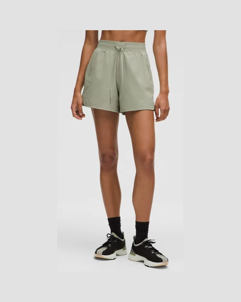 LULULEMON License to Train Shorts mit hohem Bund für Frauen – 10 cm – Größe in Fog Green Fog