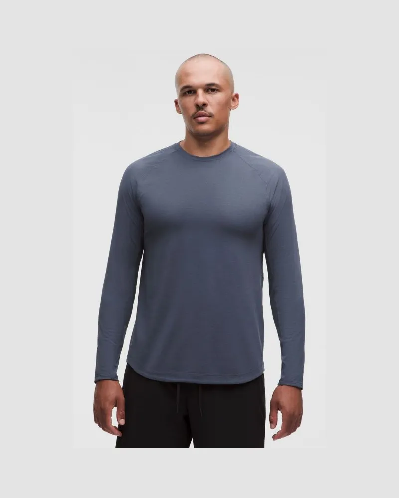LULULEMON License to Train Langarmshirt für Männer – Größe in Dusty Diamond Dusty
