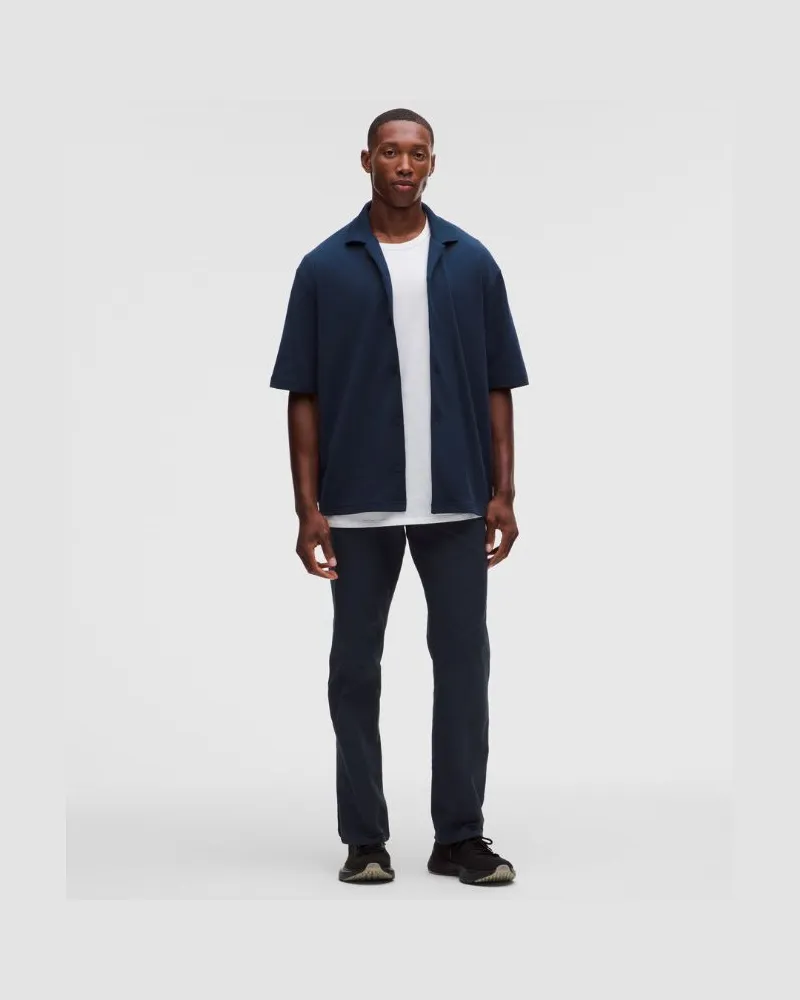 LULULEMON EasyFive Hose im Classic Fit mit geradem Bein Leicht für Männer – 81 cm – Größe in True Navy True