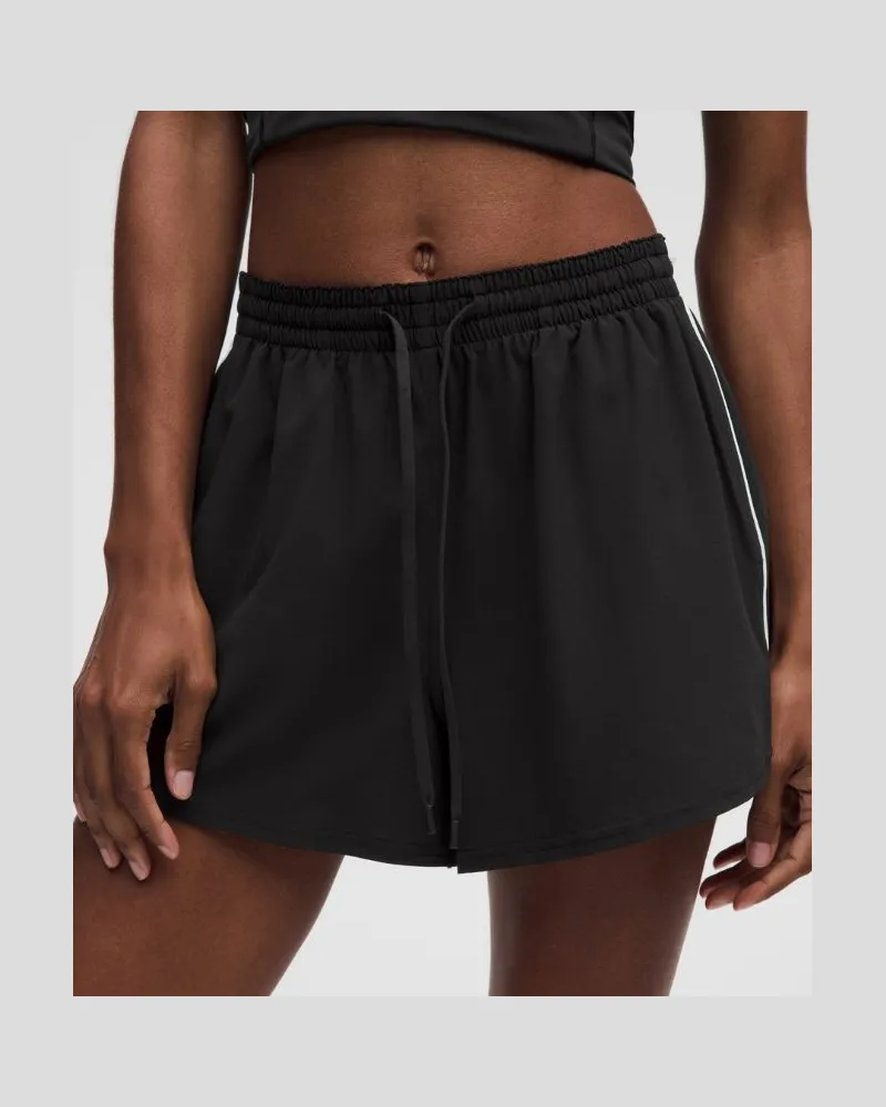 LULULEMON Court Rival Shorts mit hohem Bund für Frauen – 8 cm – Größe in Schwarz/Weiß Schwarz