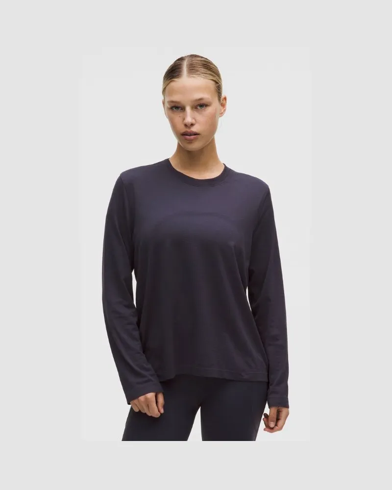 LULULEMON Swiftly Relaxed Langarmshirt e Passform für Frauen – Größe in Atmospheric Purple Atmospheric