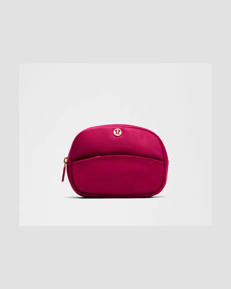 LULULEMON City Essentials Beutel Mini in Berry Rumble Berry