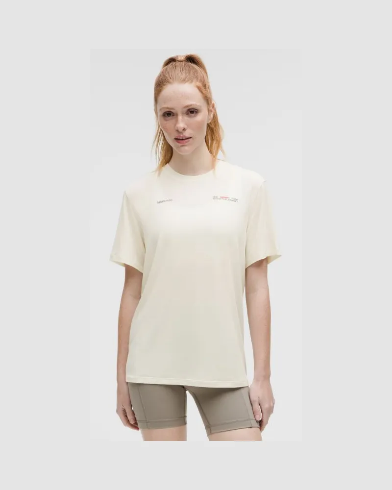 LULULEMON Trainings-Kurzarmshirt aus Jersey Grafik für Frauen – Größe in Light Ivory Light