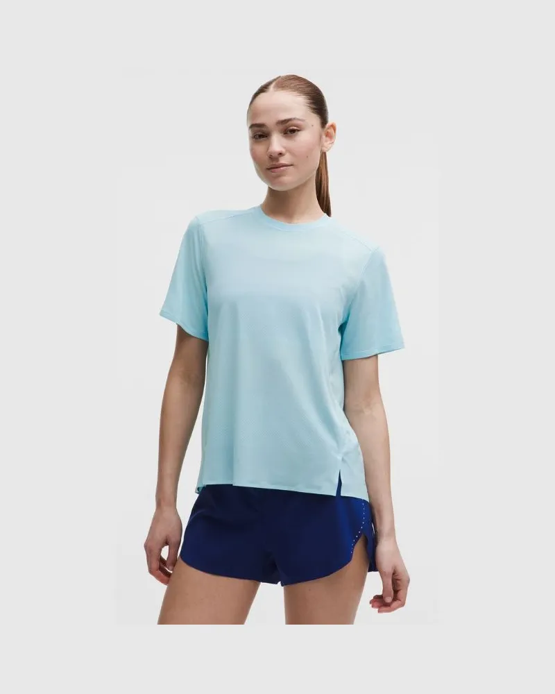 LULULEMON Fast and Free Short-Sleeve Shirt Perforated Stripe für Frauen – Größe in Foam Cloud Foam