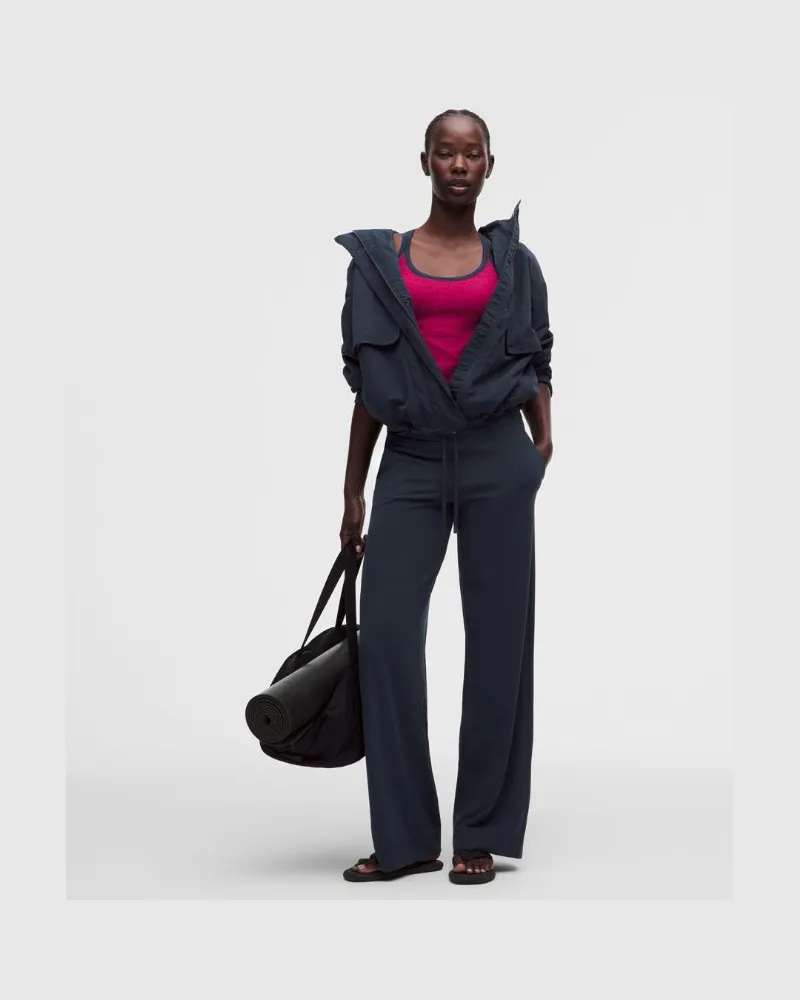 LULULEMON Groove-Hose mit hohem Bund und weitem Bein Tall für Frauen – Größe in True Navy True