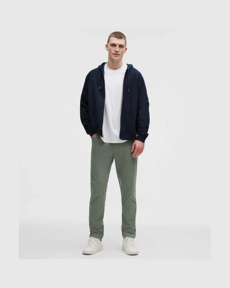 LULULEMON ABC Hose im Classic Fit mit 5 Taschen Warpstreme für Männer – 81 cm – Größe in Willow Leaf Willow